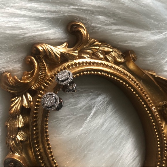 Engagement 18K White Gold Natural Diamonds Stud Earrings - Picture 7 of 8